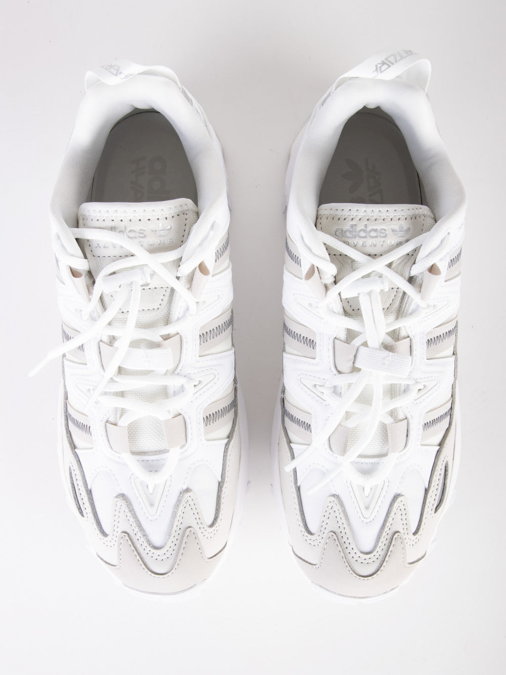 ADIDAS ORIGINALS Hyperturf Adventure Sneakers Bianco Urbanstaroma