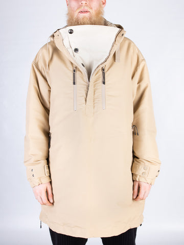 WHITE MOUNTAINEERING WMBC x TAION Down Anorak Beige