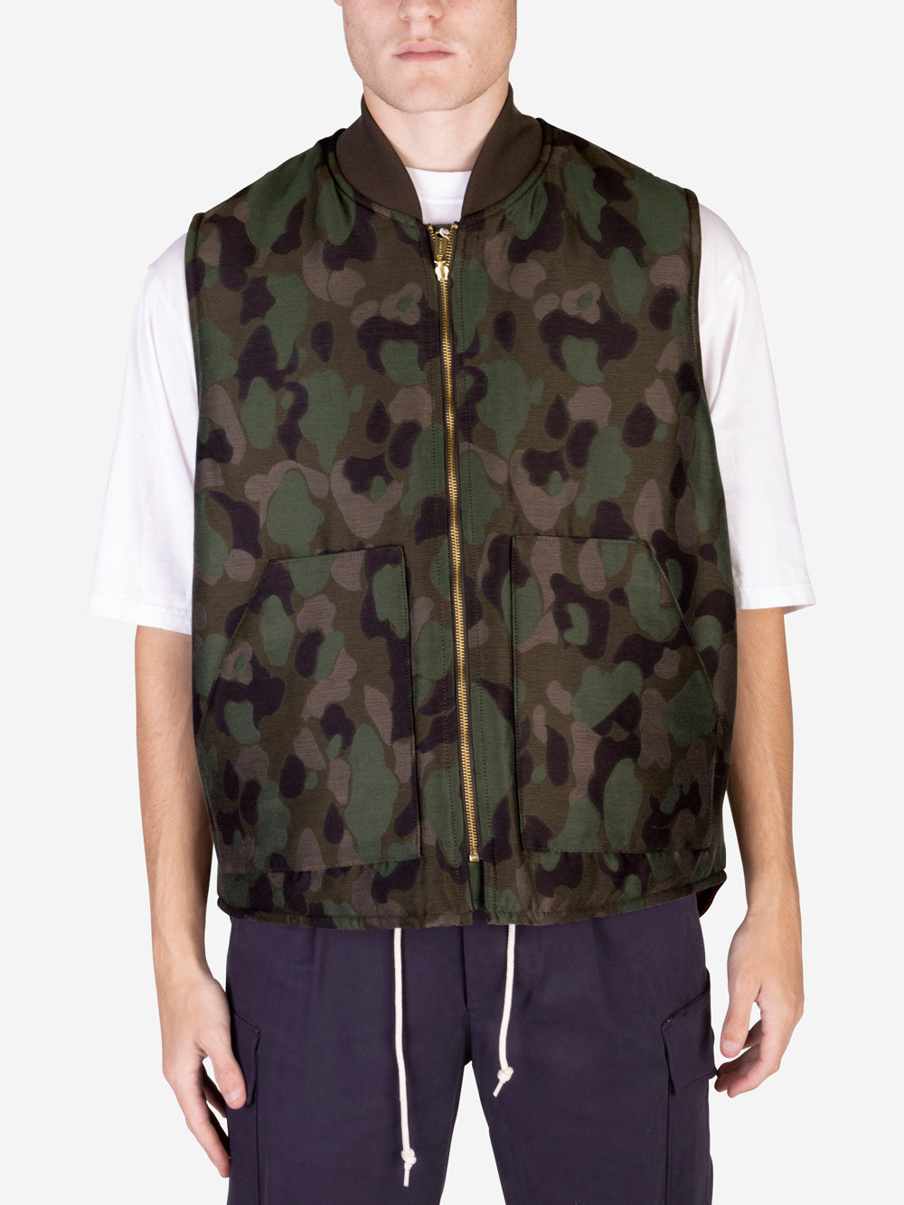 BEAMS PLUS Gilet imbottito con zip Camouflage Urbanstaroma