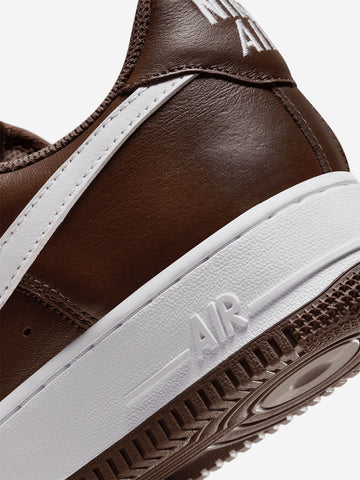 NIKE Air Force 1 Low Retro "Chocolate" Sneakers Marrone