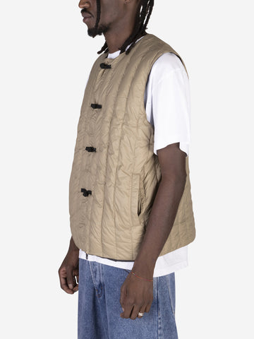 Reversible padded vest