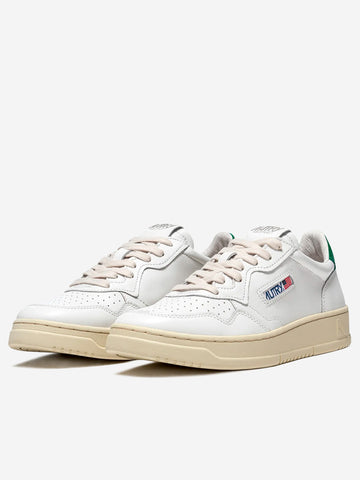 M Medalist Low Sneakers