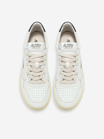 M Medalist Low Sneakers