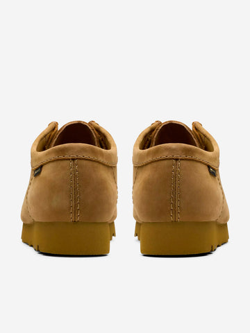 CLARKS Wallabee Gtx Oakmoss nubuk Cammello