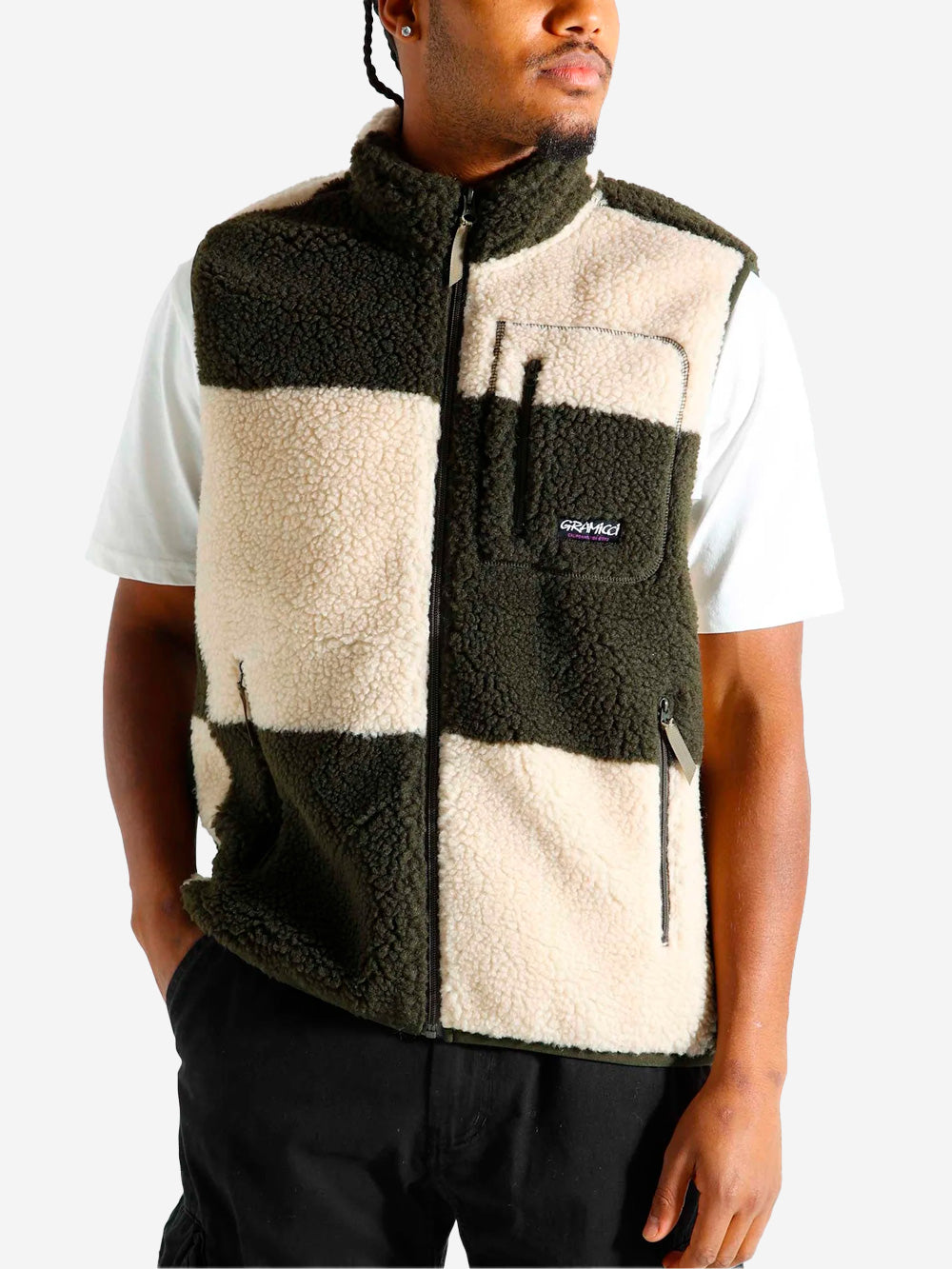 GRAMICCI Gilet Checkered Sherpa oliva Oliva Urbanstaroma