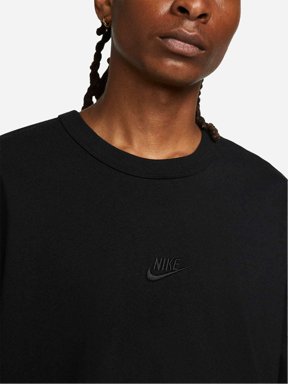 NIKE T-shirt nera Premium Essentials Nero Urbanstaroma