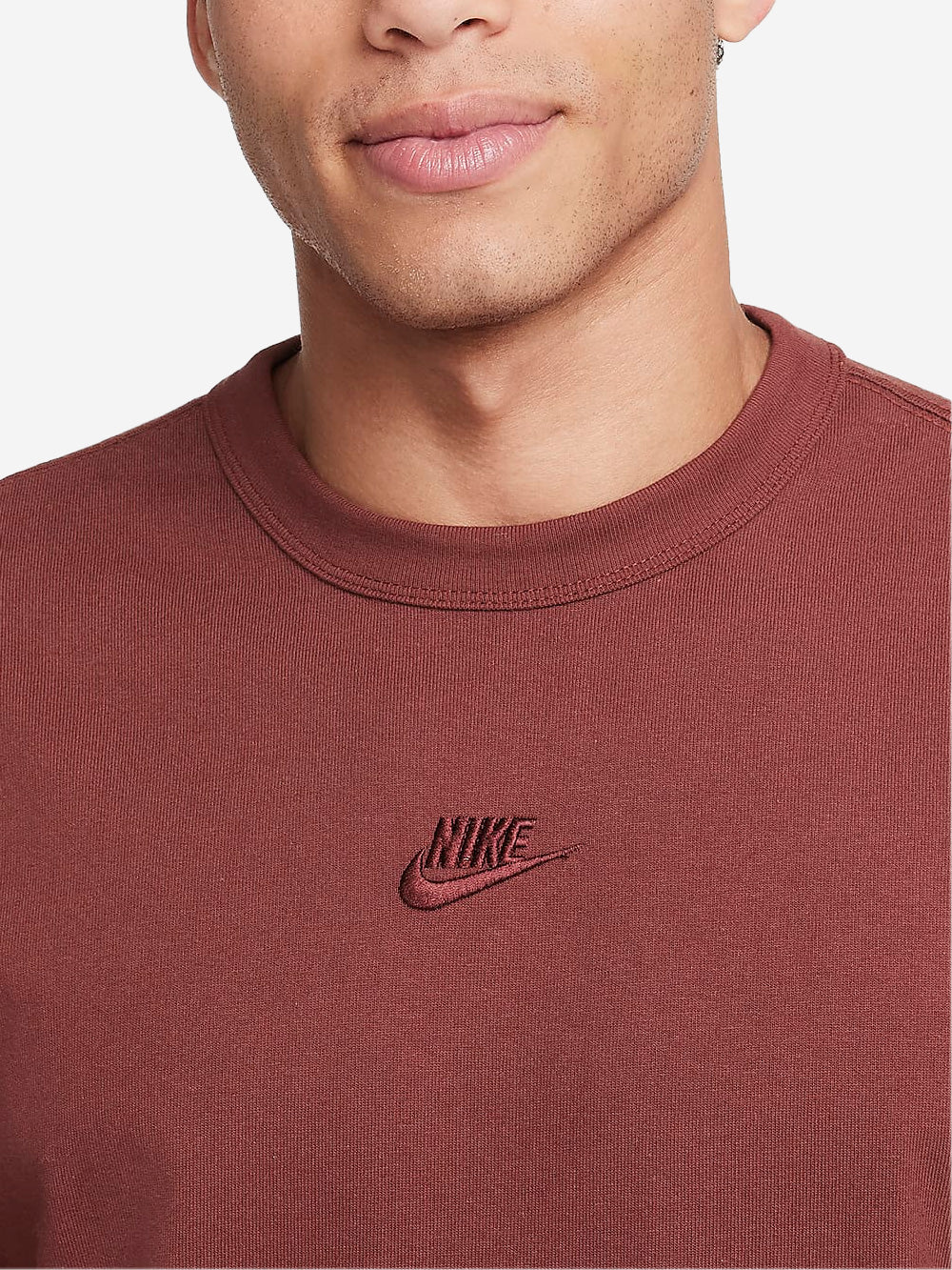 NIKE T-shirt bordeaux Premium Essentials Bordeaux Urbanstaroma