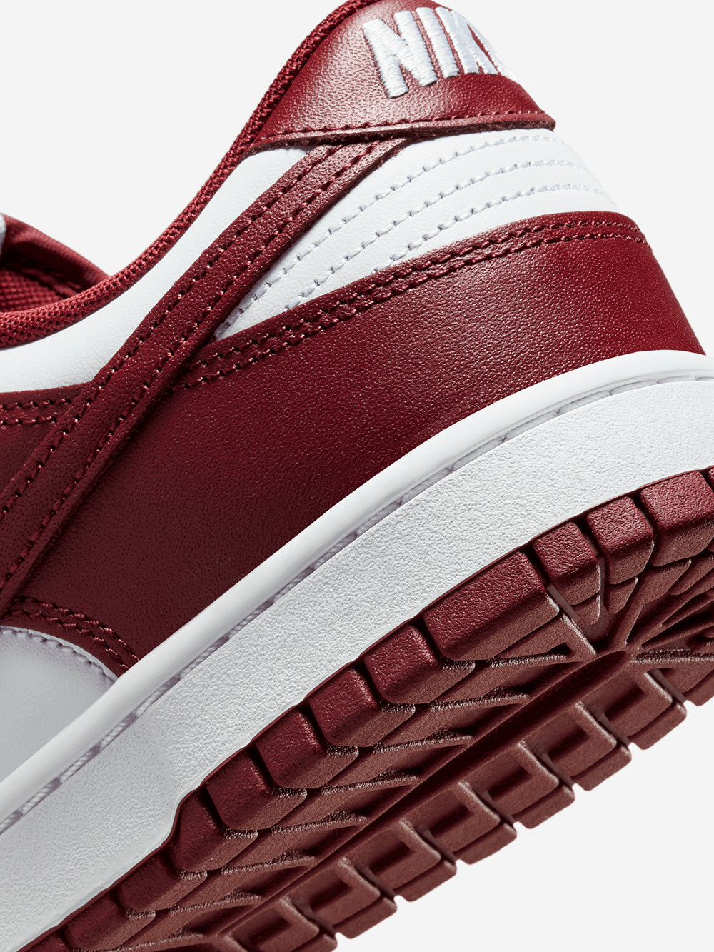 NIKE Dunk Low Retro 'Redwood' Rosso Urbanstaroma