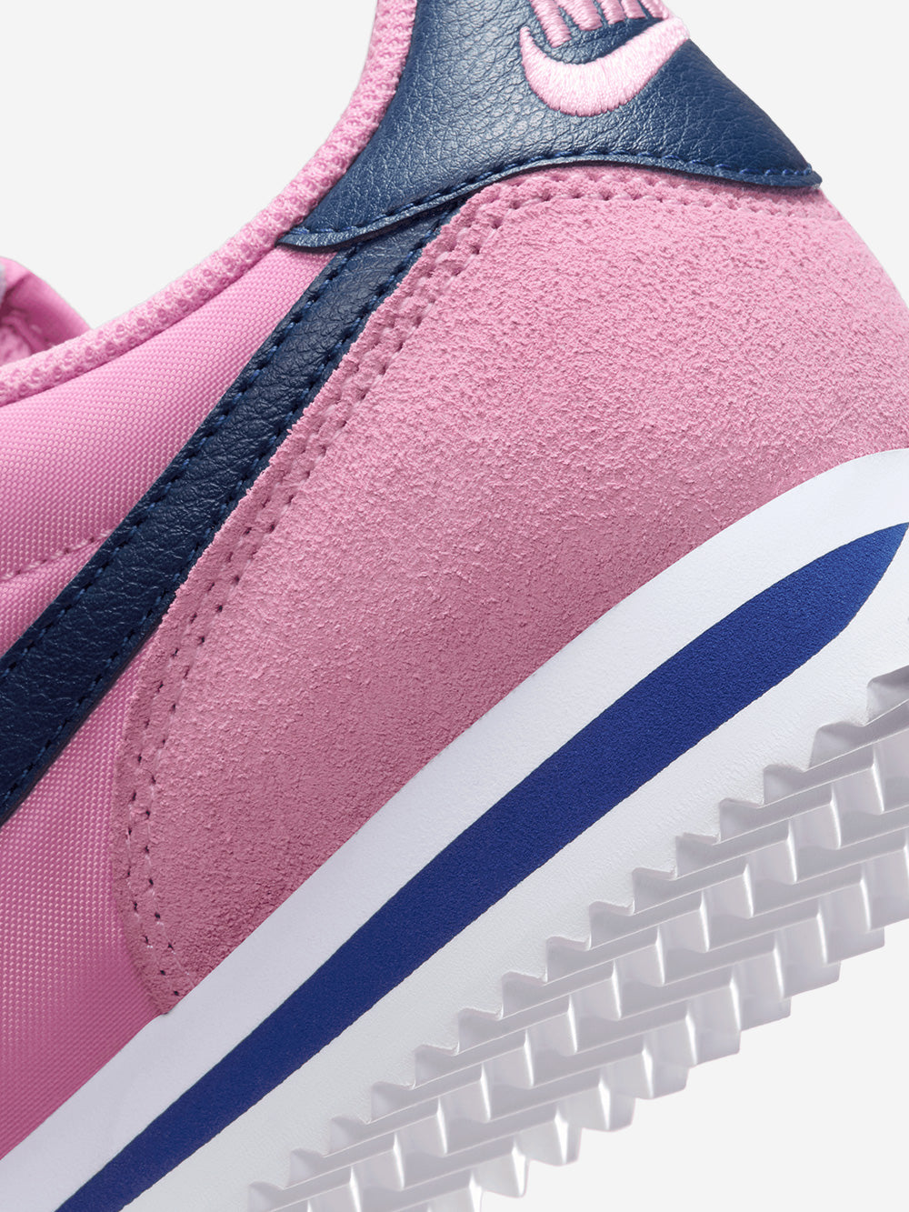 NIKE W Cortez rosa Rosa Urbanstaroma