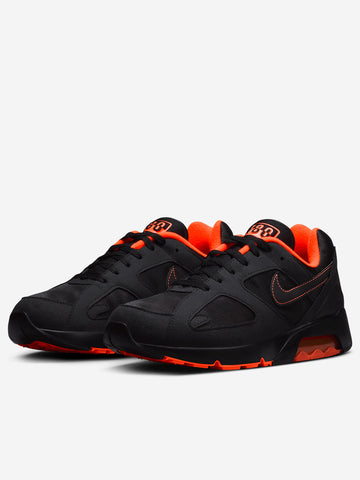 Air 180 'Black and Hyper Crimson'