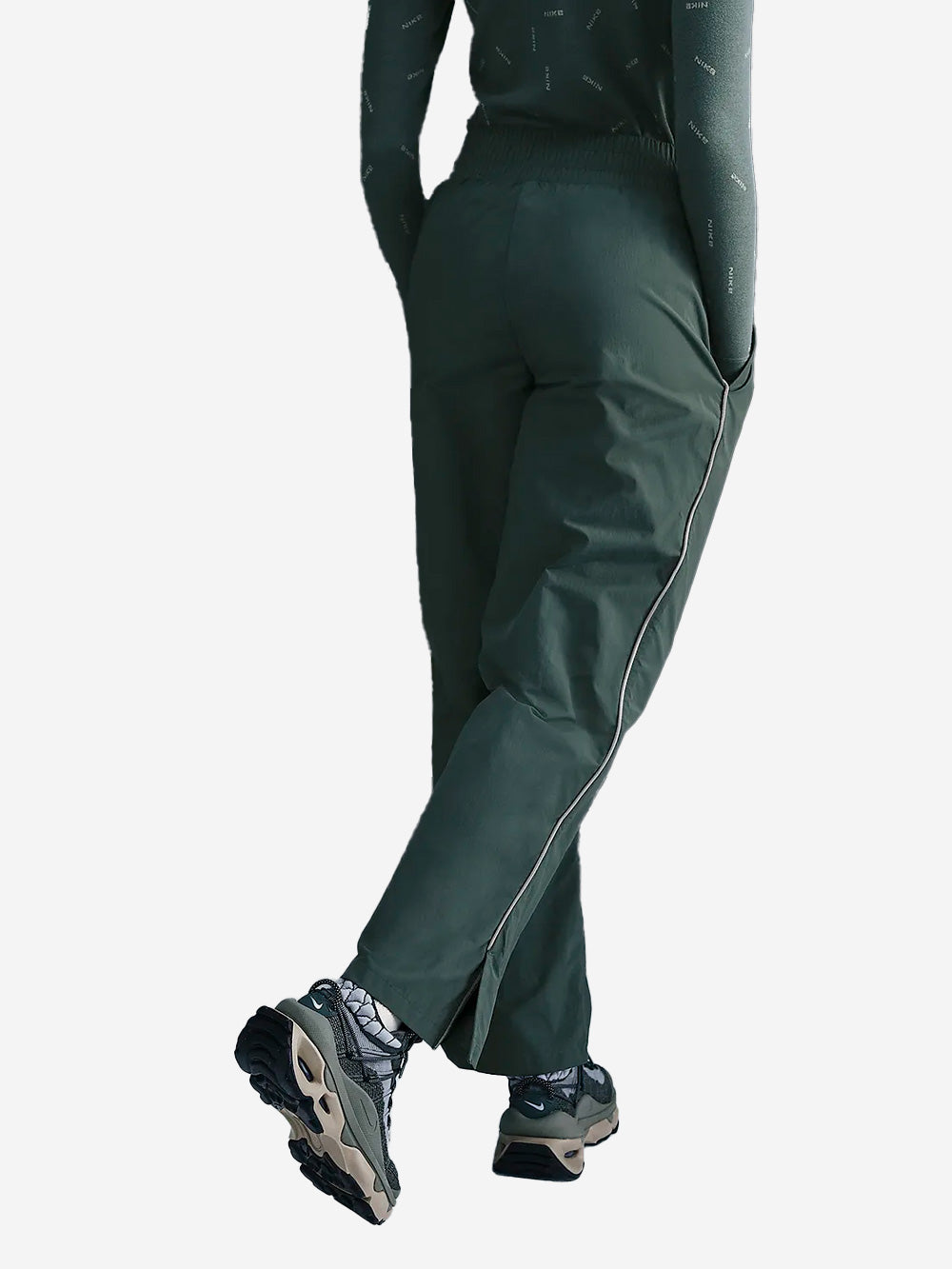 NIKE W Pantaloni Repel a vita media asimmetrica verdi Verde Urbanstaroma