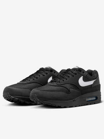 Air Max 1 nera "White Swoosh"