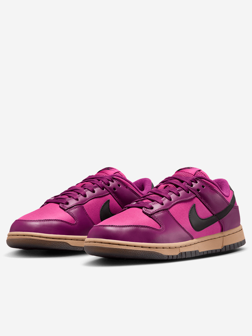 NIKE W Dunk Low 'Viotech Hot Fuchsia' Viola Urbanstaroma