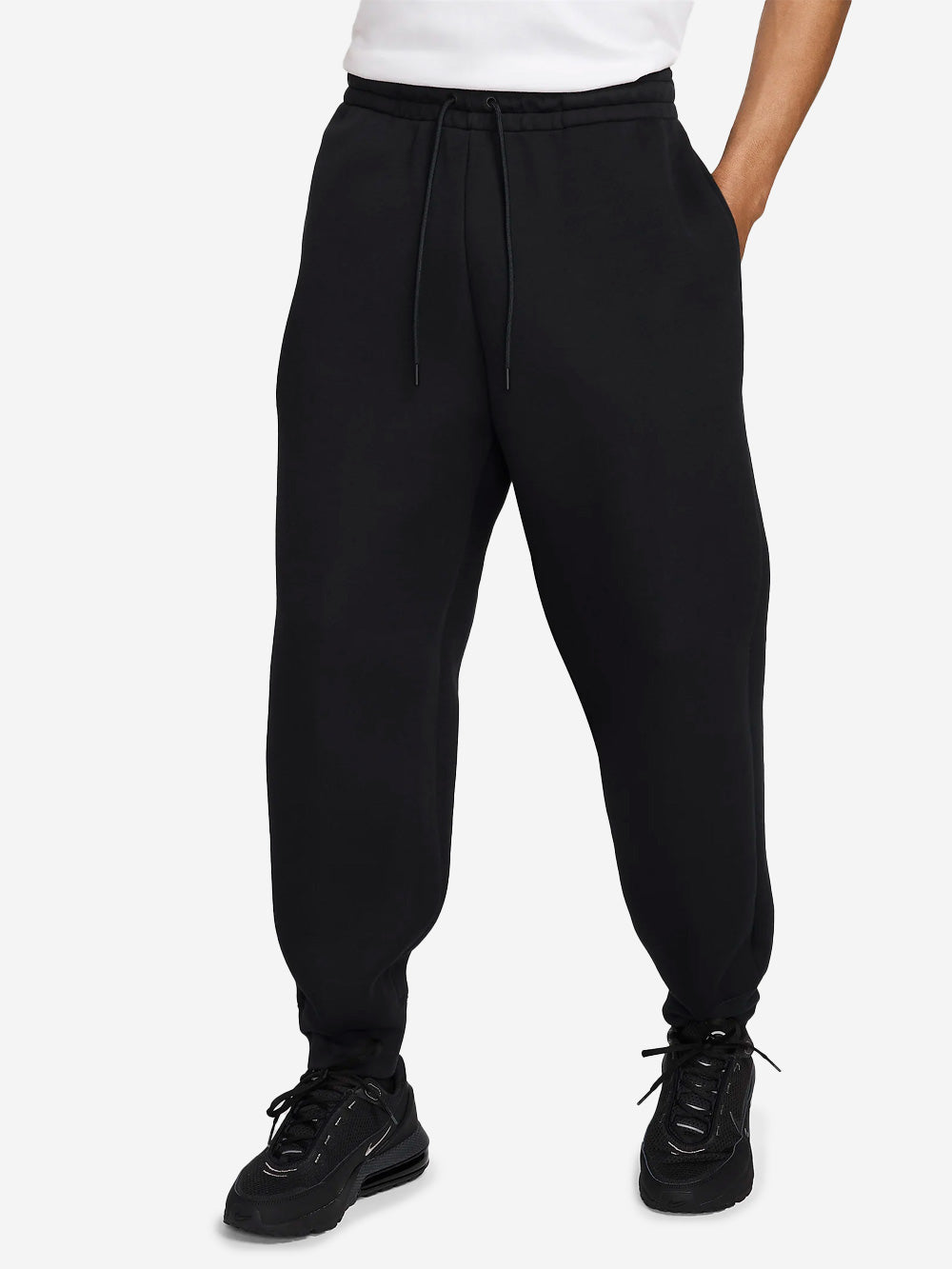 NIKE M Pantaloni in fleece Tech neri Nero Urbanstaroma