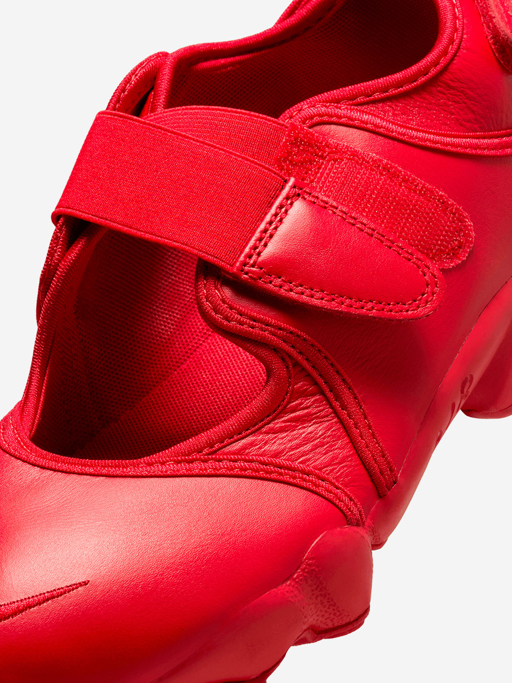 NIKE WMNS Air Rift Fire Red HM5737 Urbanstaroma