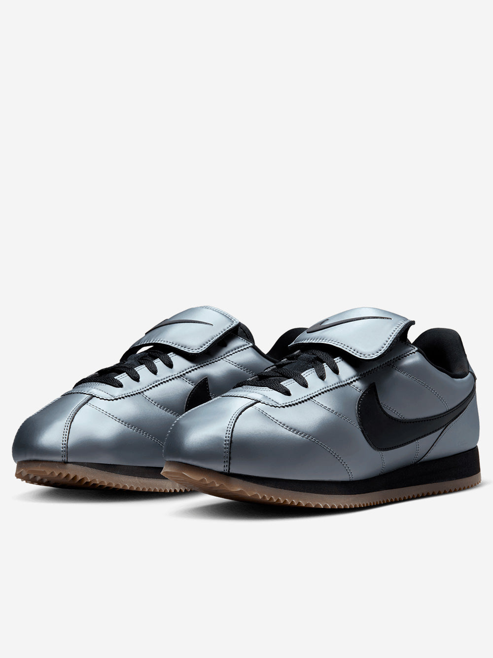 NIKE Cortez SE 'Metallic Cool Grey' Grigio Urbanstaroma