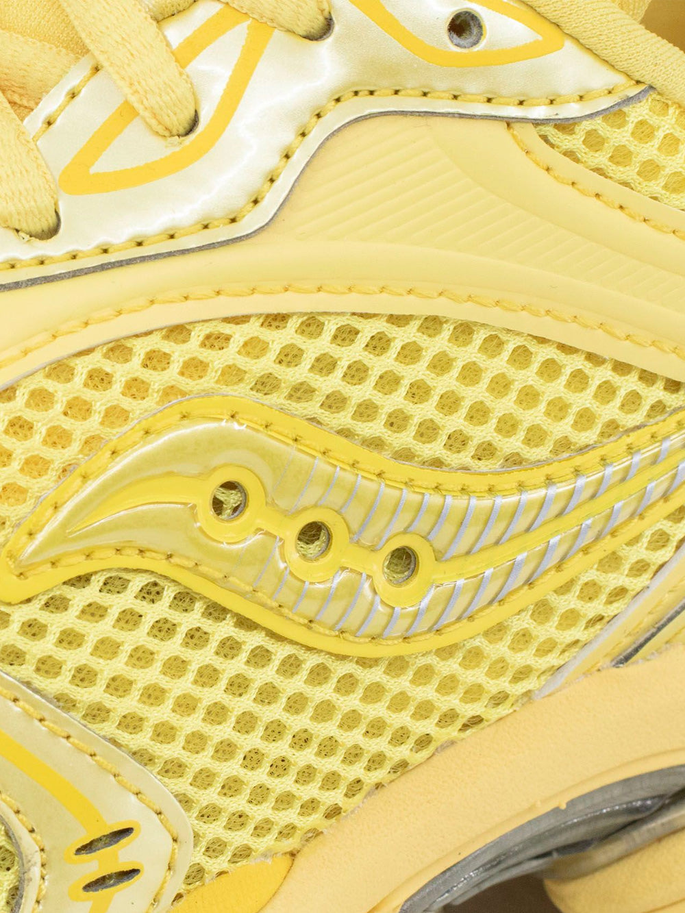 SAUCONY W Progrid Triumph 4 gialle Giallo Urbanstaroma