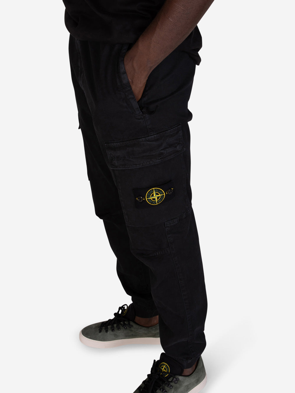 STONE ISLAND Pantaloni cargo neri Nero Urbanstaroma