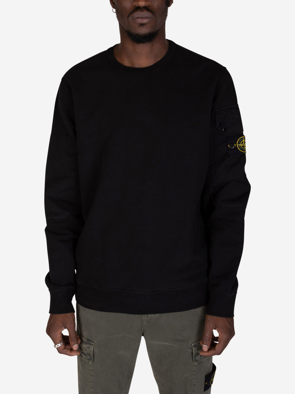 STONE ISLAND Felpa girocollo nera con taschino Nero Urbanstaroma