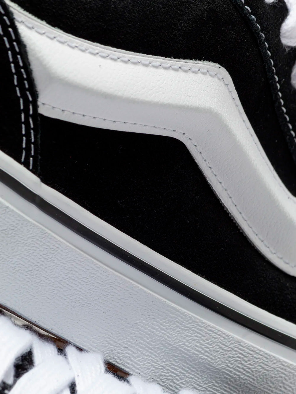 VANS Knu School Black true white Nero Urbanstaroma