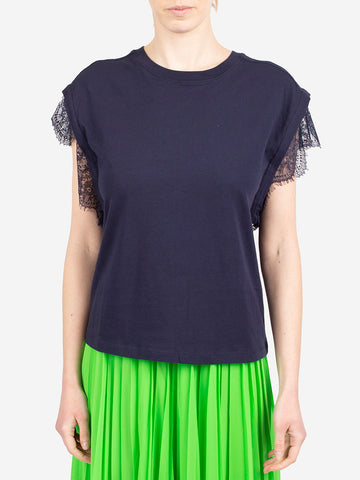 T-shirt with lace sleeves