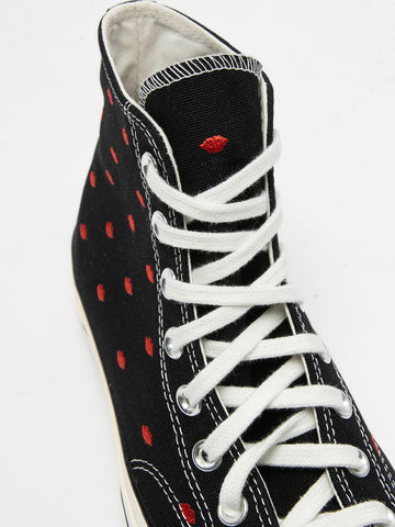 Chuck 70 Embroidered Lips Women Sneakers