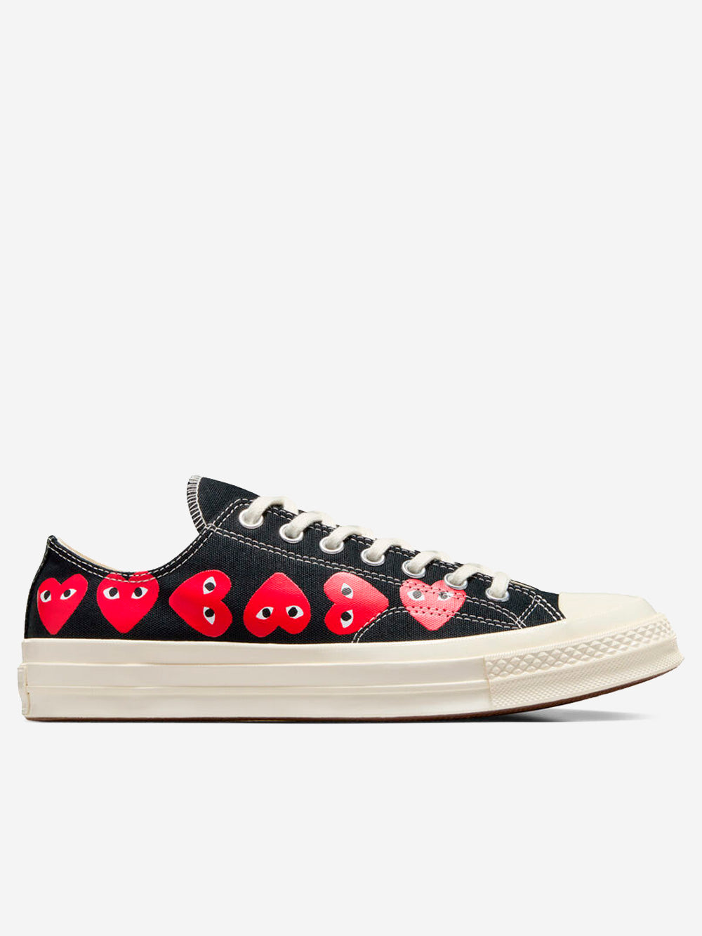 COMME DES GARCONS PLAY CDG PLAY x CONVERSE Multi Heart OX Nero Urbanstaroma