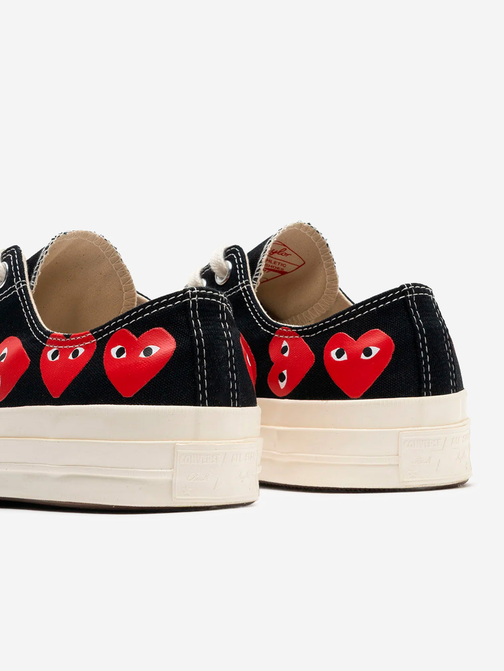 COMME DES GARCONS PLAY CDG PLAY x CONVERSE Multi Heart OX Nero Urbanstaroma