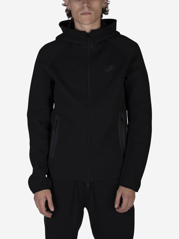 Sudadera Tech Fleece negra con cremallera