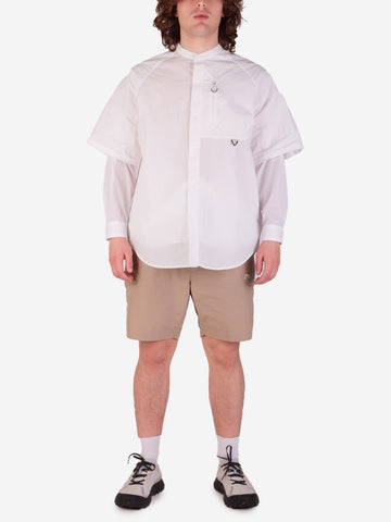 Beigefarbene Nylonshorts von Kiltic