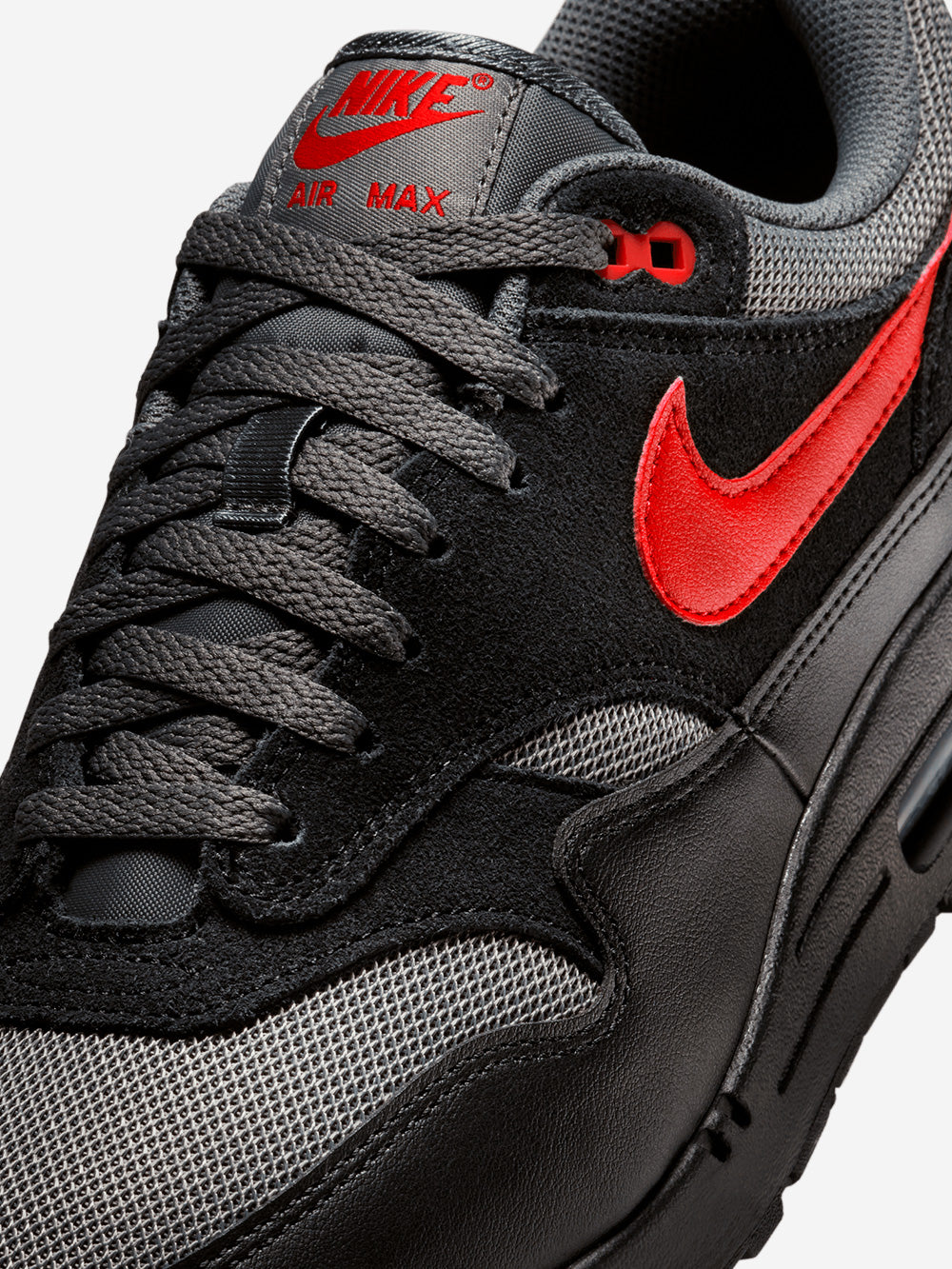 NIKE Nike Air Max 1 'Vamps Black University Red' Nero Urbanstaroma