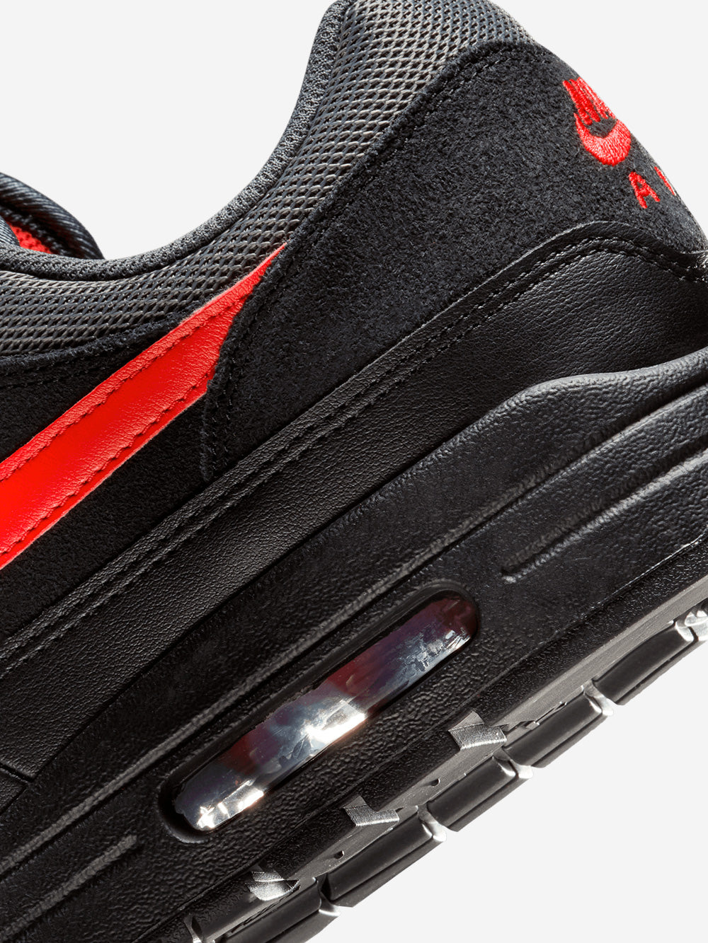 NIKE Nike Air Max 1 'Vamps Black University Red' Nero Urbanstaroma