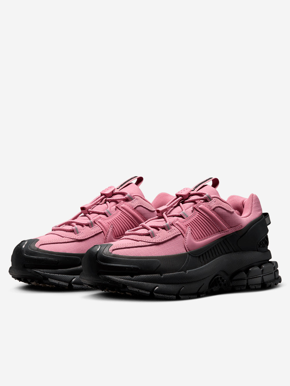 NIKE W Zoom Vomero Roam 'Elemental Pink' Rosa Urbanstaroma