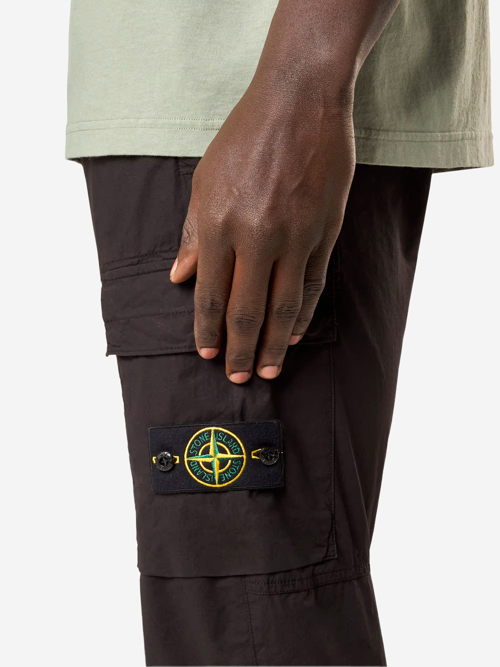 STONE ISLAND Pantaloni neri cargo parachute Nero Urbanstaroma