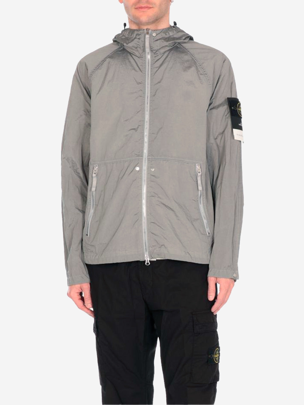 STONE ISLAND Giacca in nylon con cappuccio grigio perla Grigio perla Urbanstaroma