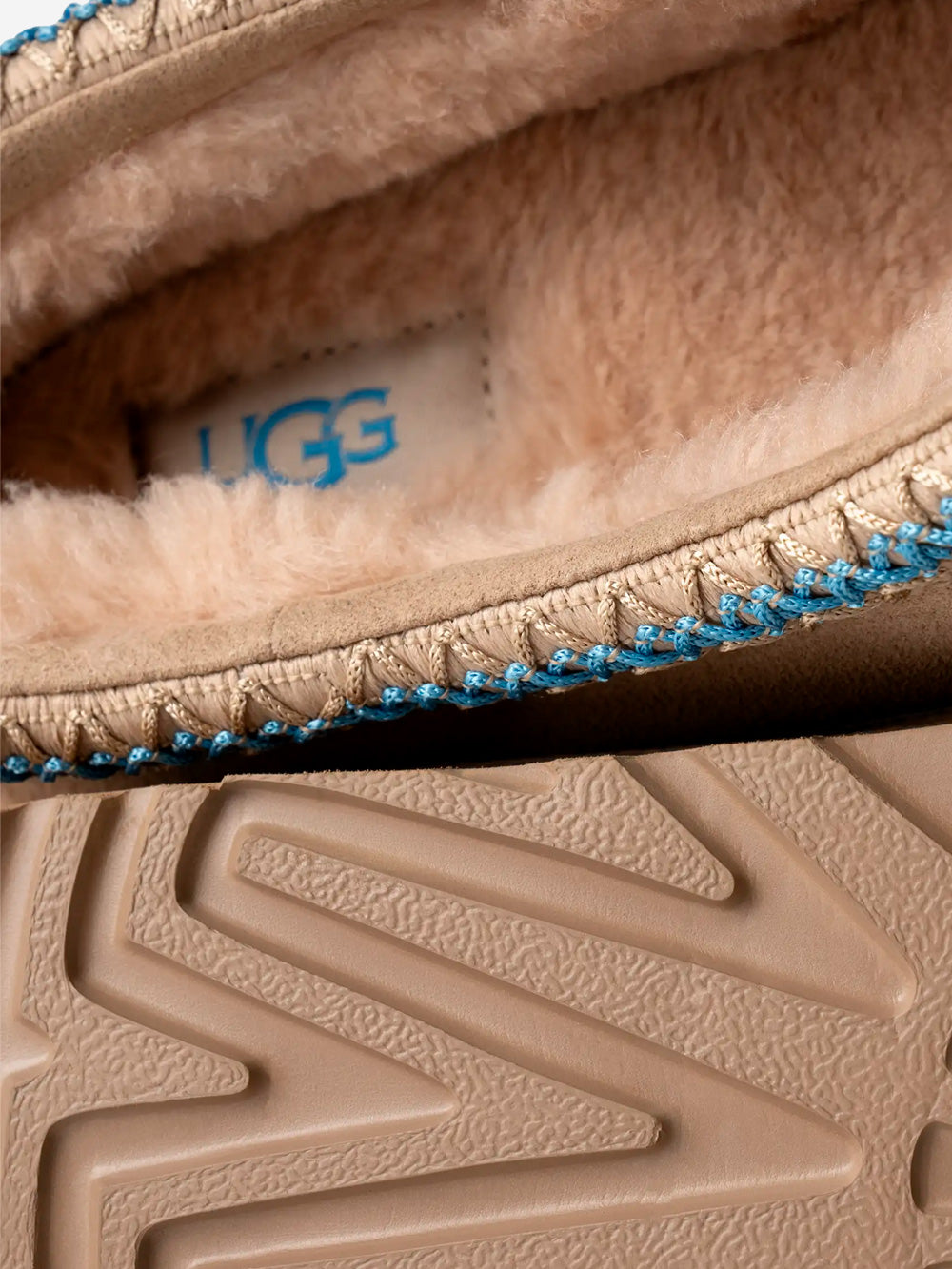 UGG M Tasman Sand Santorini Sand Urbanstaroma