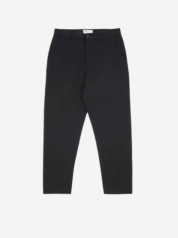 UNIVERSAL WORKS Pantaloni neri Military Chino Nero