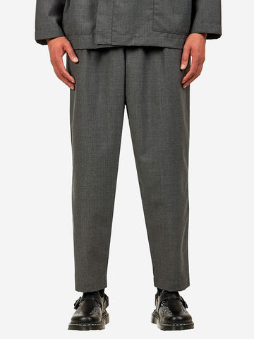 UNIVERSAL WORKS Pantaloni track grigi con plissettatura Melange