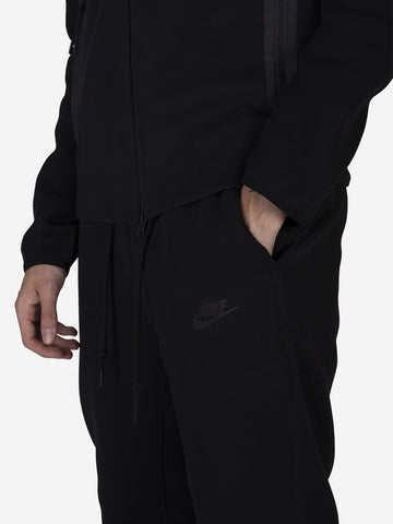 NIKE Pantaloni Tech Fleece neri Nero